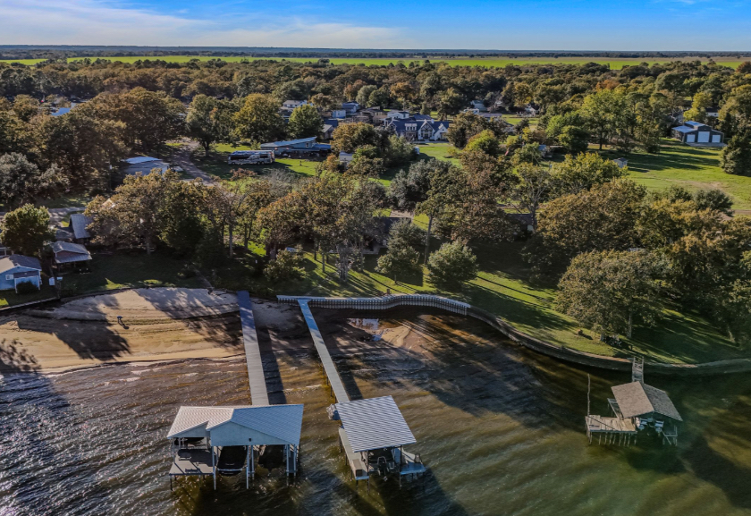 Cedar Creek Lake
